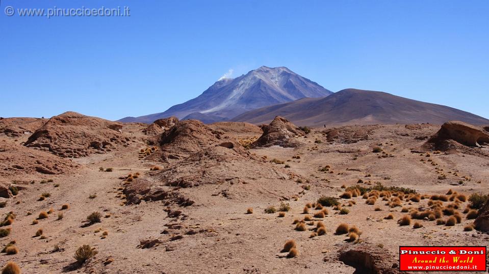 BOLIVIA 2 - Vulcano Ollague o Ollangue - 1.jpg